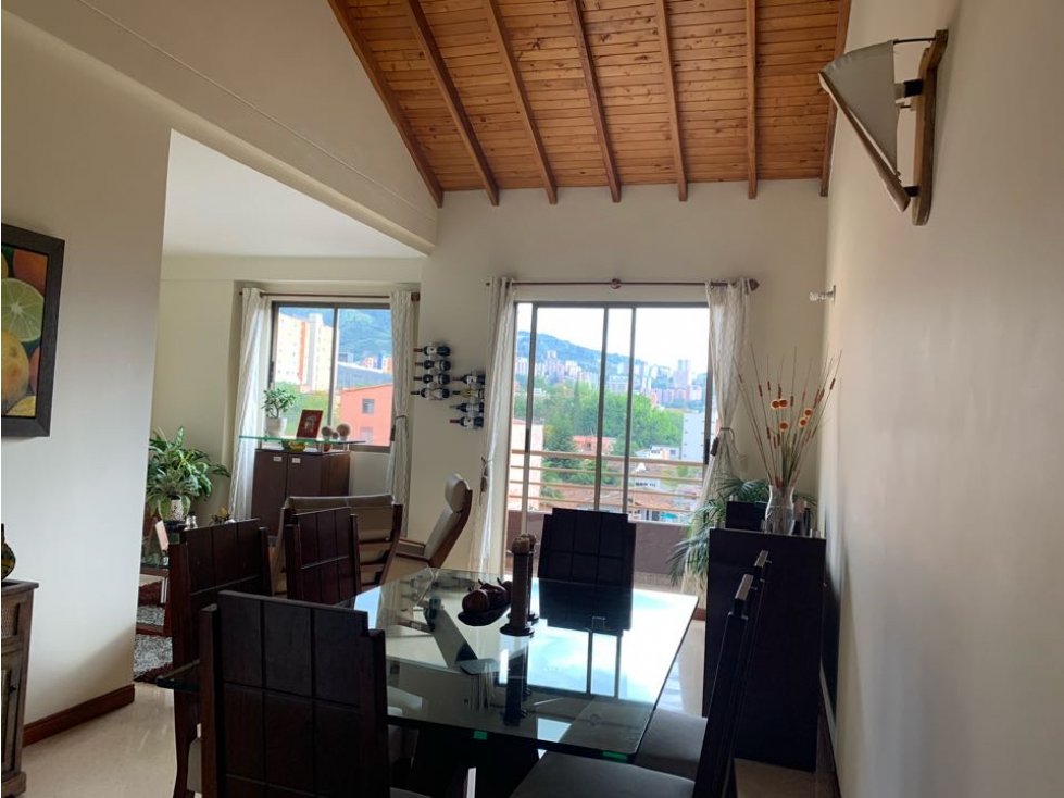 Venta de Apartamento Duplex Sector el Portal.