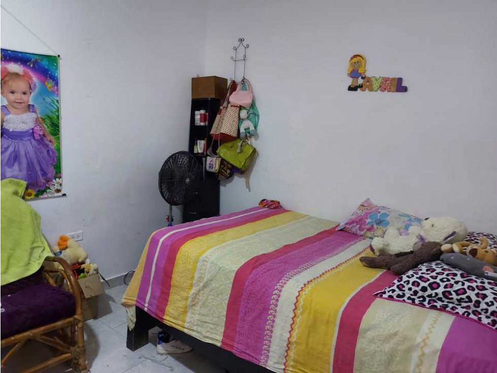 VENTA DE CASA EN URBANIZACIÓN LOS ROBLES,MONTERIA