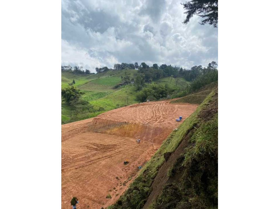 VENTA DE LOTES EN SAN ANTONIO DE PEREIRA, CERRO VERDE